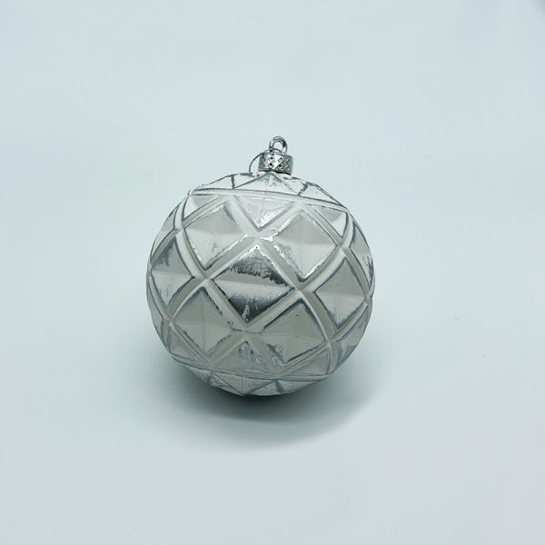 10 cm Silver painted balls