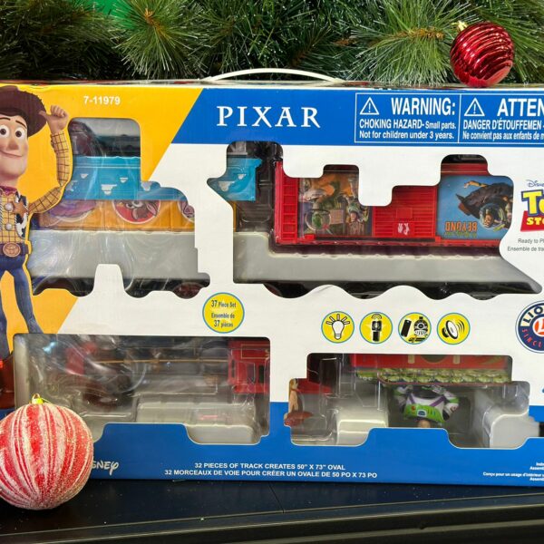 LIONEL Disney Pixar Toy Story Ready-to-Play, Train Set