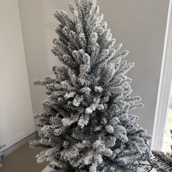 120CM / 4FT FLOCKED ALPINE FIR