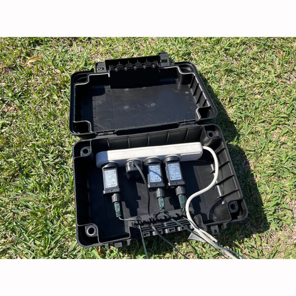 XL0000208 WEATHER PROOF BOX HINGED LID